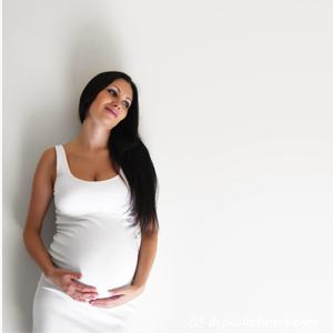 image of chiropractic treatment of a Baton Rouge pregnant patient